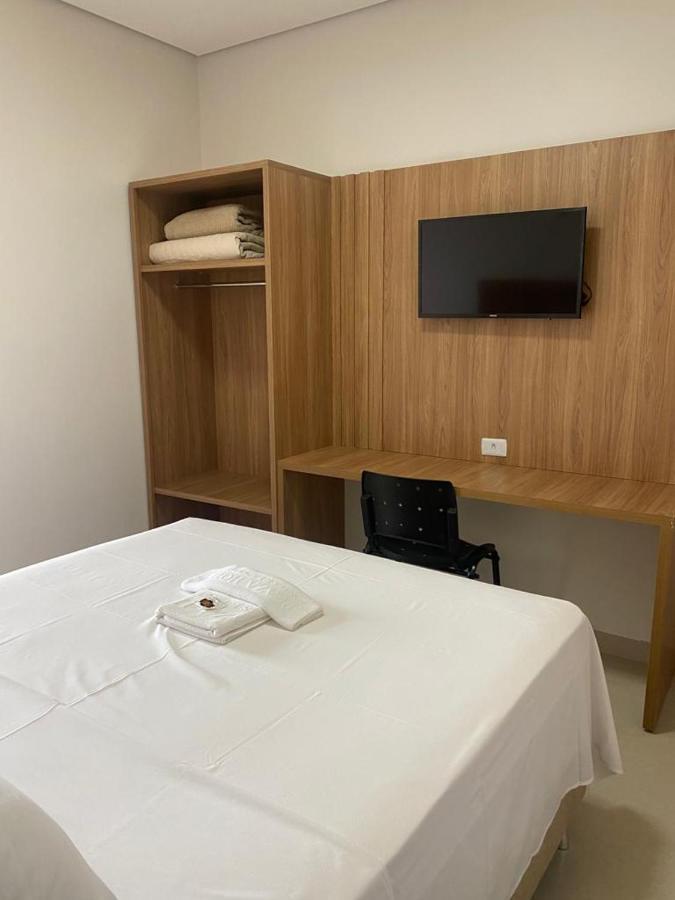Hotel Plaza Pontes E Lacerda Kültér fotó