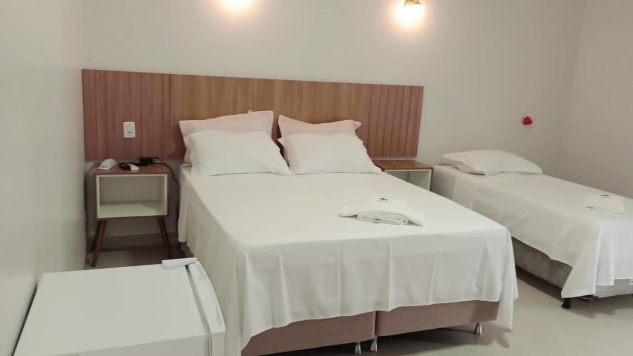 Hotel Plaza Pontes E Lacerda Kültér fotó