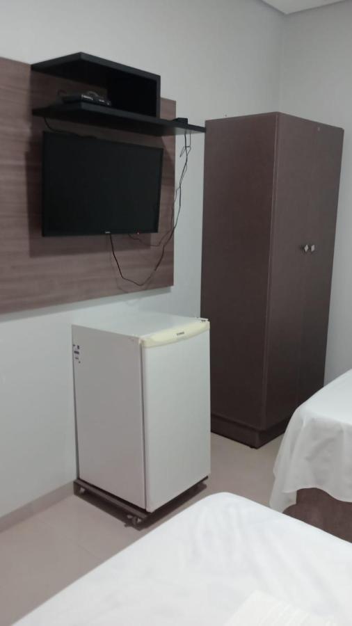 Hotel Plaza Pontes E Lacerda Kültér fotó